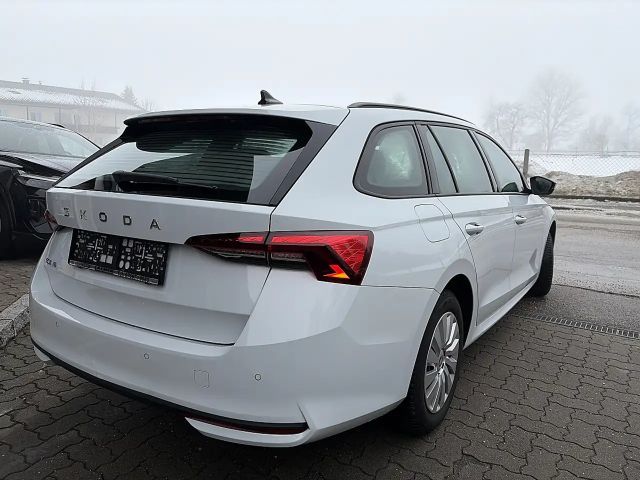 Skoda Octavia Kombi 2,0 TDI Essence