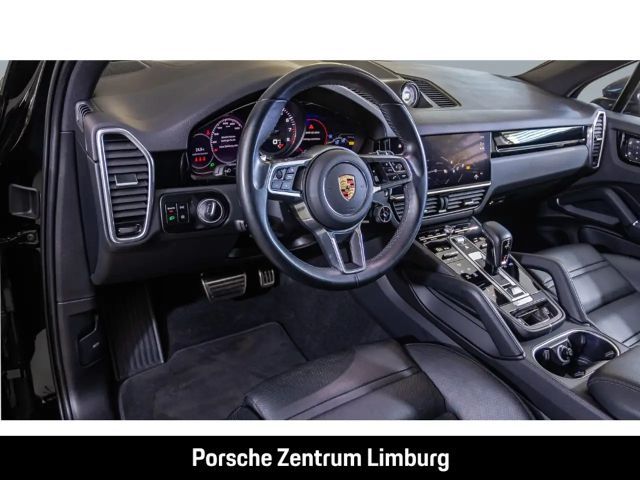Porsche Cayenne Platinum Edition S