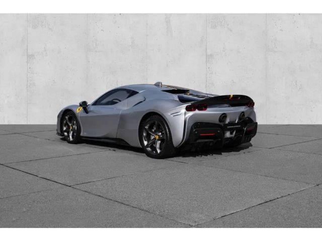 Ferrari SF90 Stradale