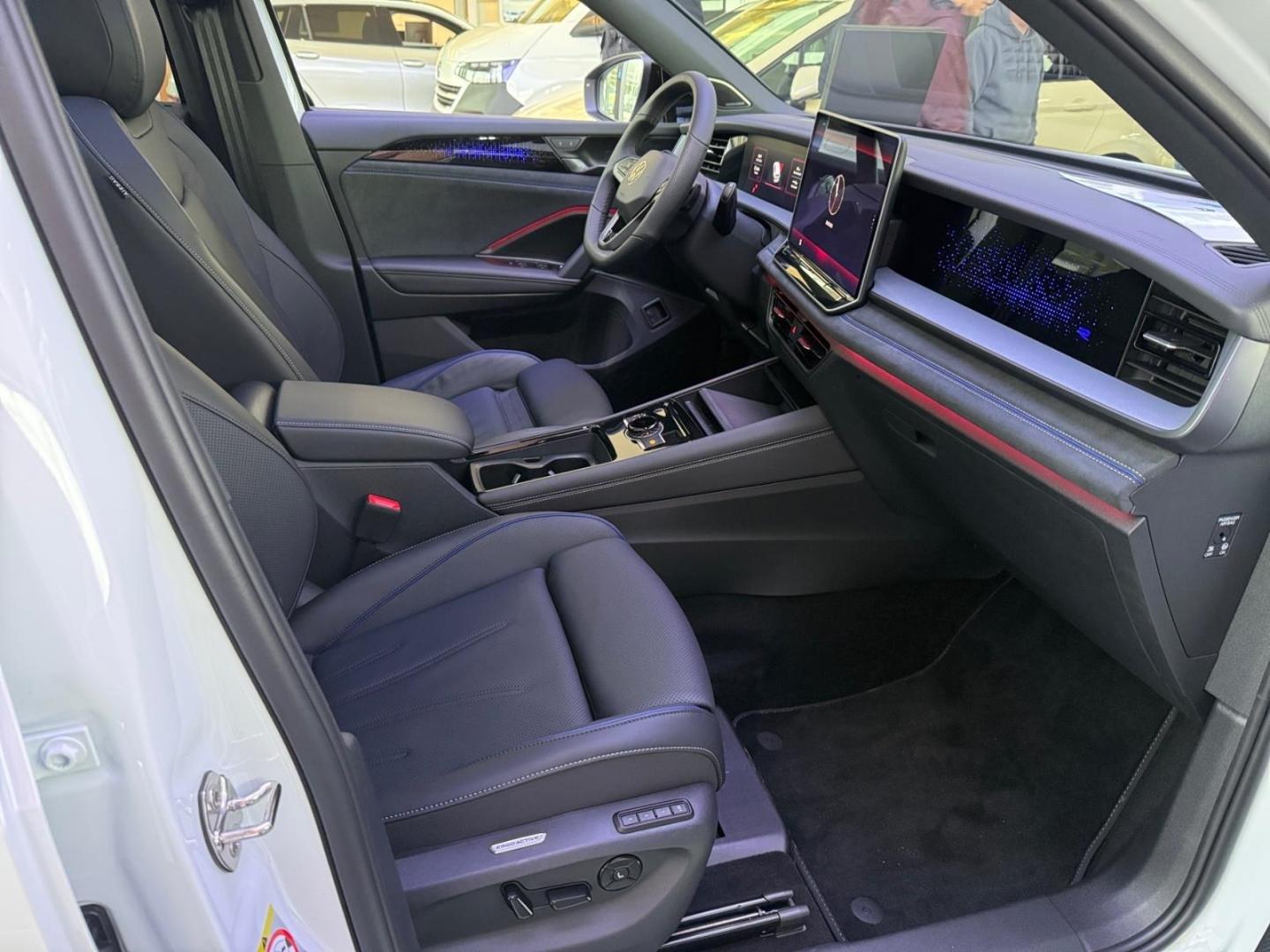 Volkswagen Tayron IQ.Drive R-Line eHybrid