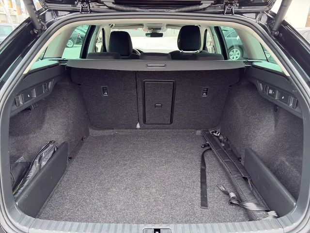 Skoda Octavia Ambition Combi