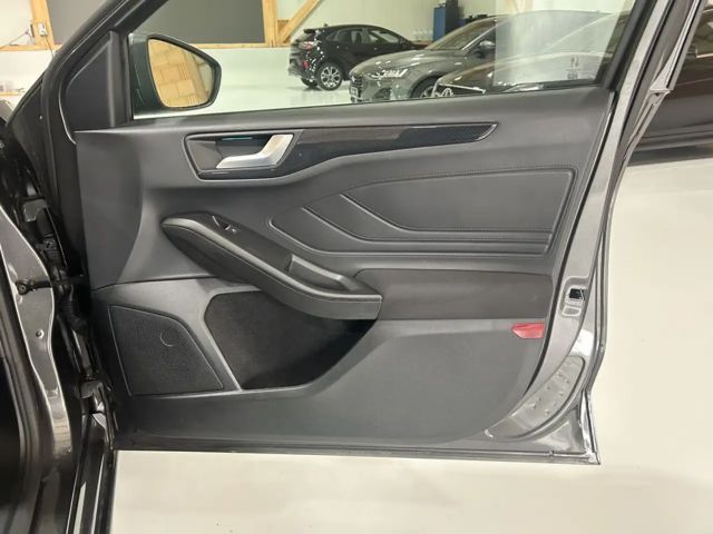 Ford Focus EcoBoost ST Line Wagon