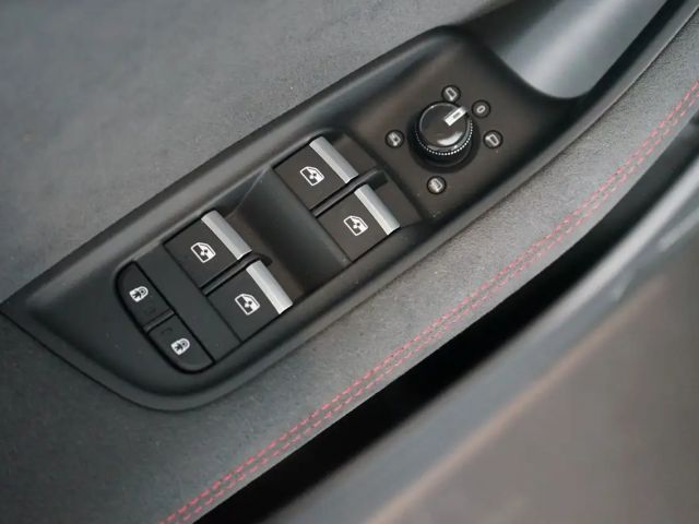 Audi RS Q8 Performance