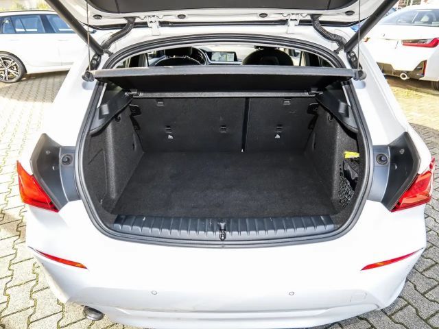 BMW 116 116d 5-deurs Advantage pakket Sedan