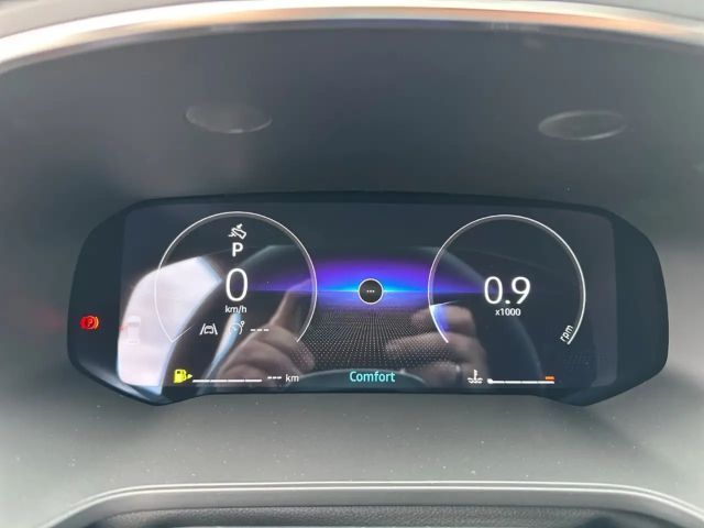 Renault Captur EDC Hybrid Techno