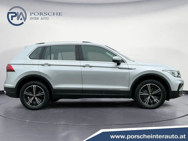 Volkswagen Tiguan 4Motion DSG Elegance Elegance