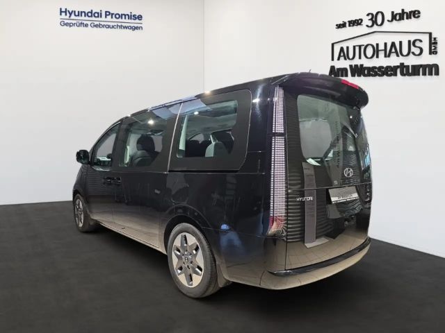 Hyundai Staria Trend