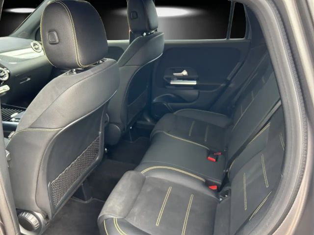 Mercedes-Benz GLA 45 AMG AMG Line