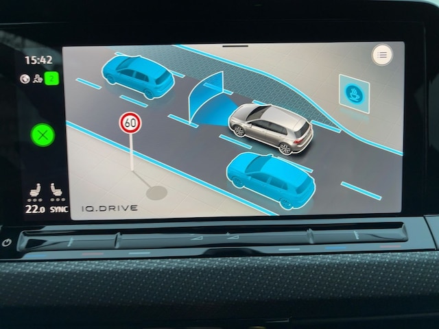 Volkswagen Golf 2.0 TSI DSG Golf VIII IQ.Drive