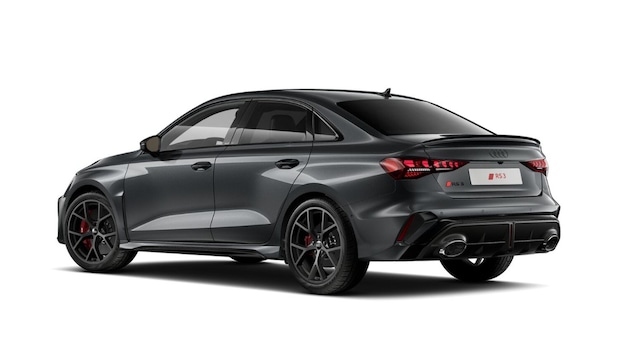 Audi RS3 Quattro S-Tronic Sedan