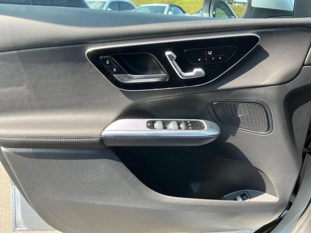 Mercedes-Benz GLC 200 4MATIC AVANTGARDE