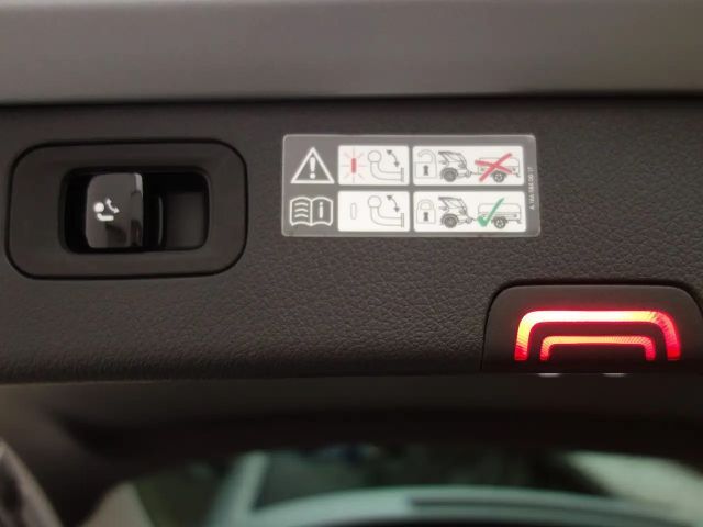 Mercedes-Benz C 180 AVANTGARDE Estate