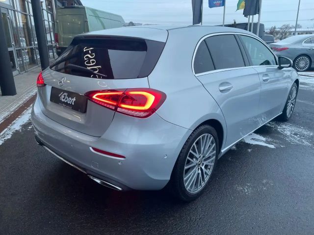 Mercedes-Benz A 180 Hatchback Progressive