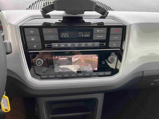 Volkswagen e-up! Edition SHZ+GRA+KAMERA+PDC+BT+CLIMATRONIC