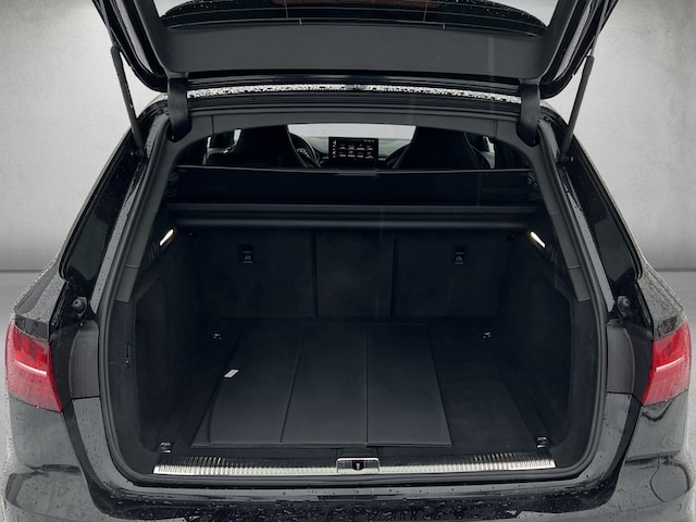 Audi A4 40 TFSI Avant Quattro S-Line S-Tronic