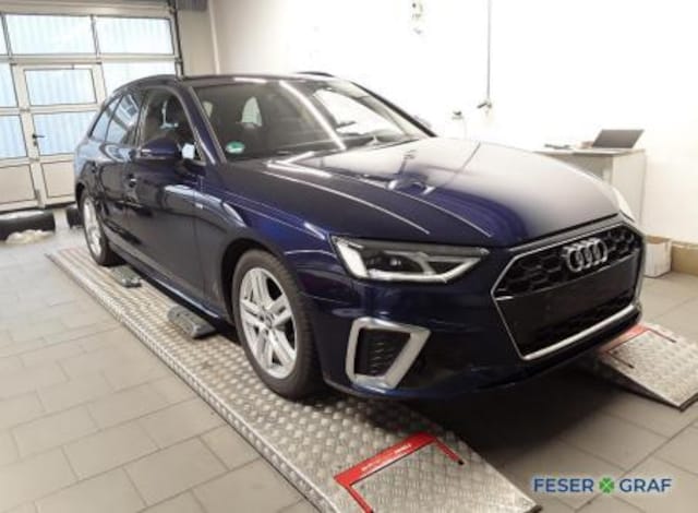 Audi A4 45 TFSI Avant Quattro S-Tronic