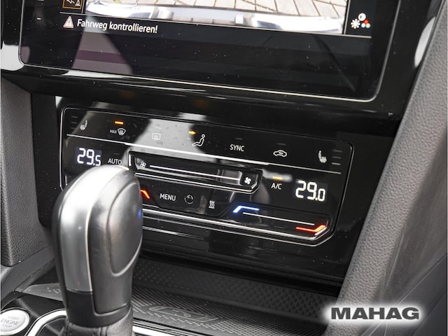 Volkswagen Passat 2.0 TDI Business DSG Variant