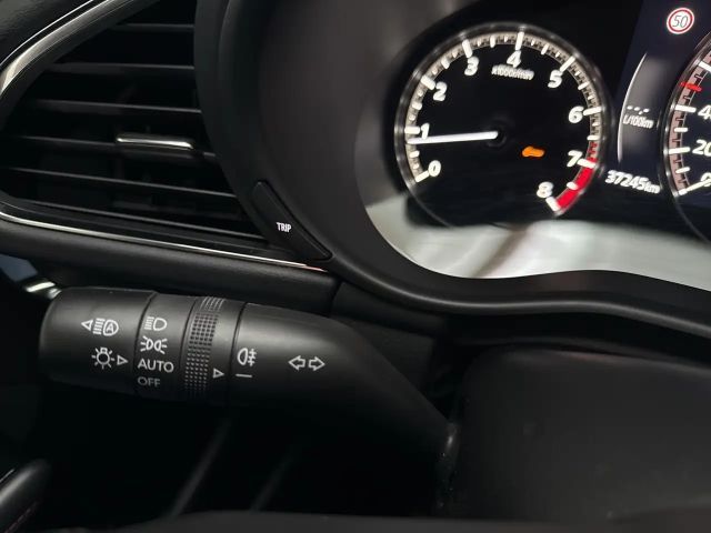 Mazda 3 Homura SkyActiv e-Skyactiv