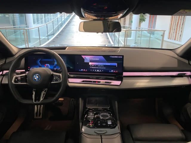 BMW 550 M-Sport Sedan xDrive