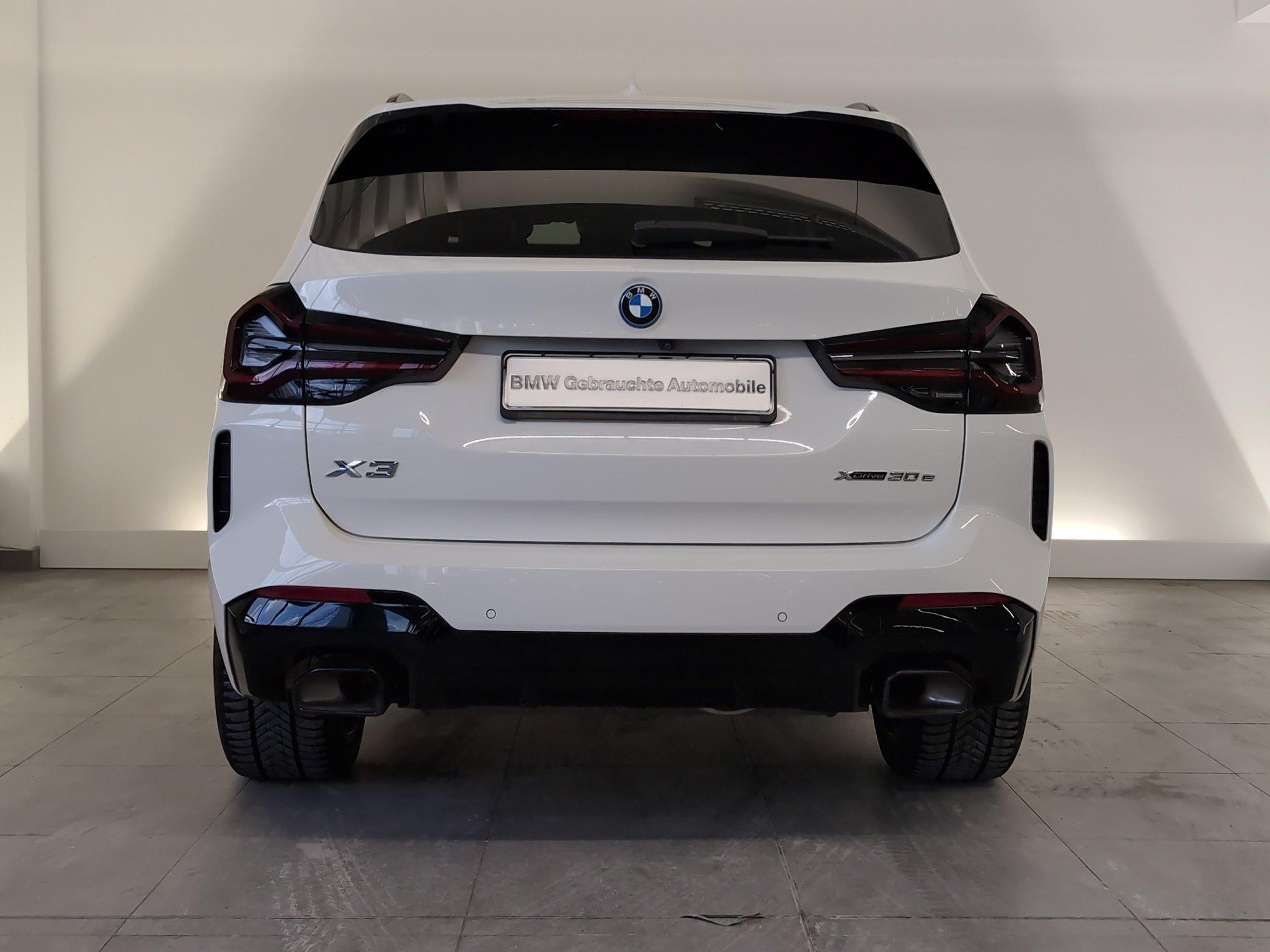 BMW X3 xDrive30e