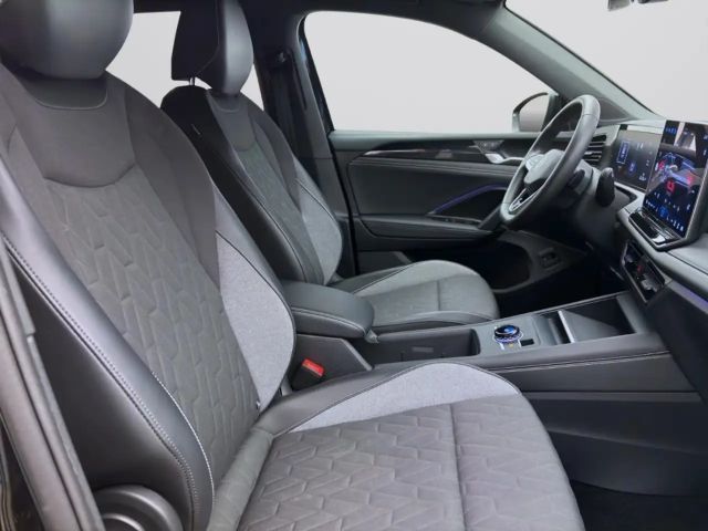 Volkswagen Tiguan 1.5 eTSI DSG