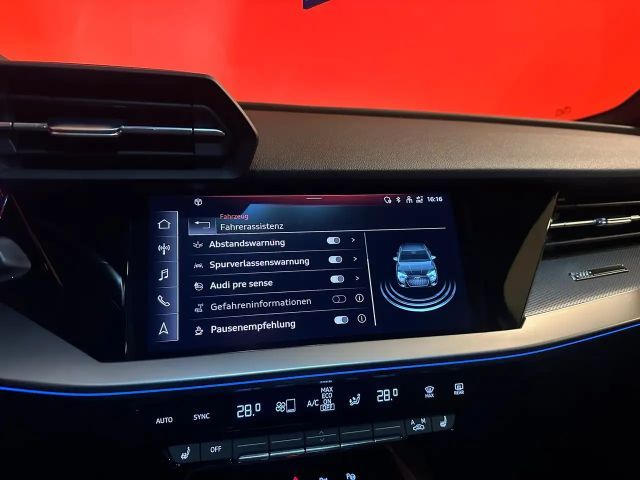 Audi A3 30 TFSI Sedan