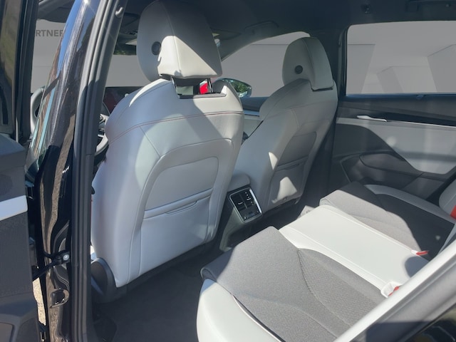 Skoda Elroq Lodge Navi Virt LED PDC Kamera