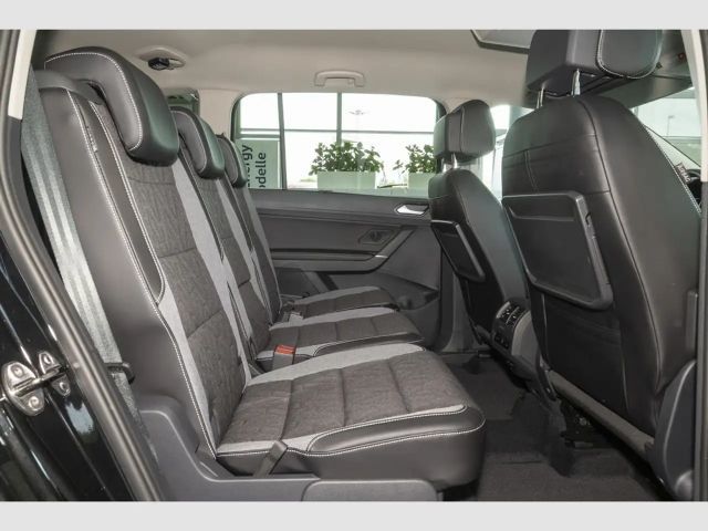 Volkswagen Touran Comfortline R-Line