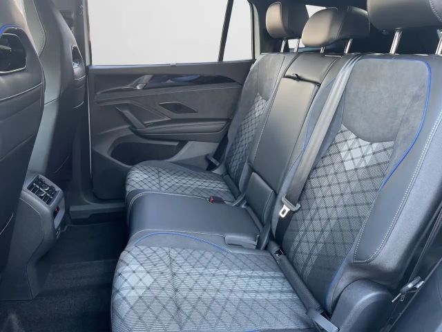 Volkswagen Tayron IQ.Drive R-Line Style