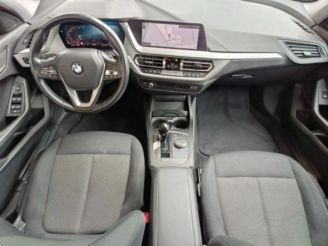 BMW 118 118i Advantage pakket Sedan