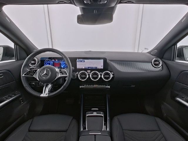 Mercedes-Benz EQA 300 4MATIC