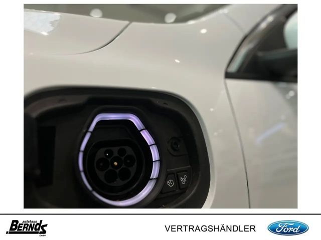 Ford Kuga Plug in Hybrid Titanium