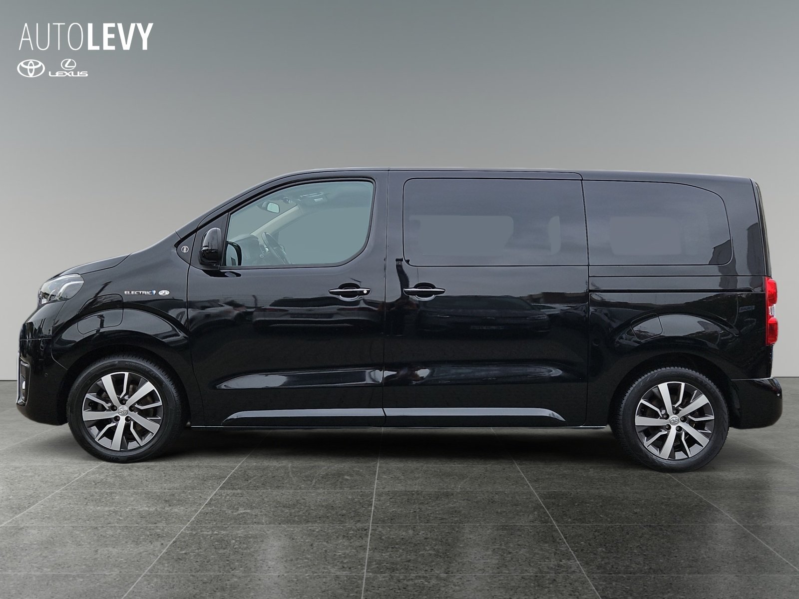 Toyota Proace Verso EV L1 Plus Team D