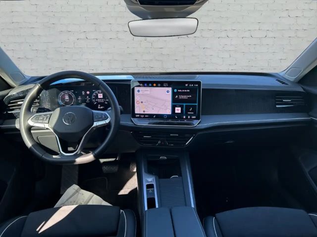 Volkswagen Passat 1.5 eTSI Business DSG Variant