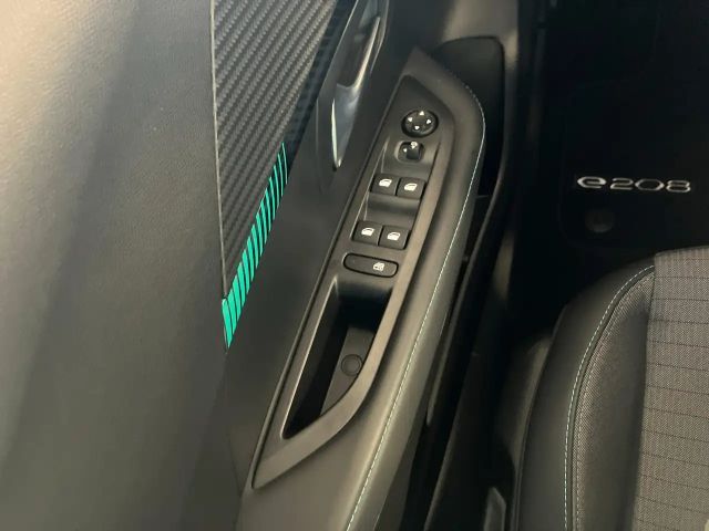 Peugeot E-208 Allure Pack