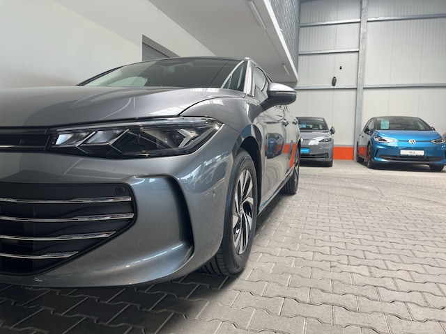 Volkswagen Passat 1.5 eTSI Business DSG