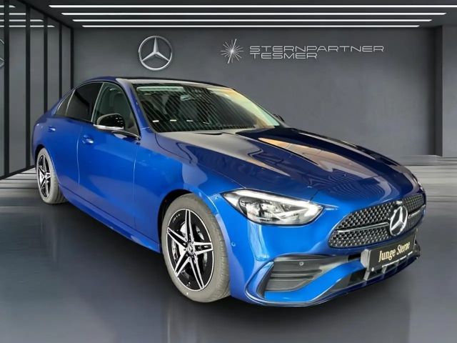Mercedes-Benz C 200 AMG Line Sedan