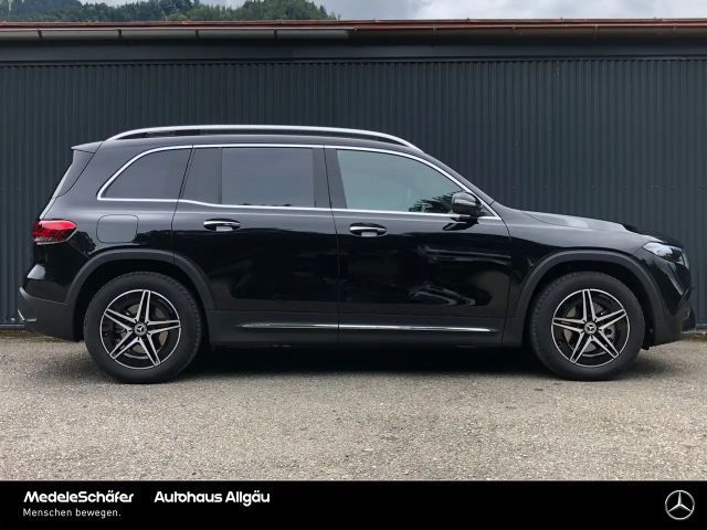 Mercedes-Benz EQB 300 4MATIC AMG Line