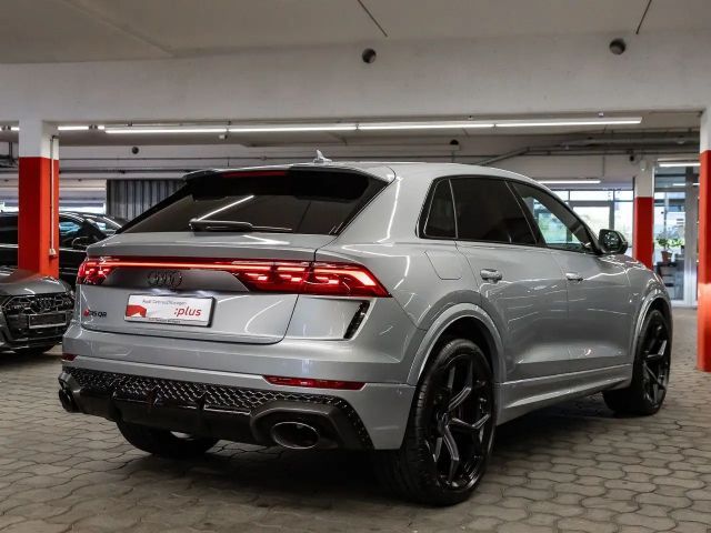 Audi RS Q8 4.0 TFSI Performance Quattro