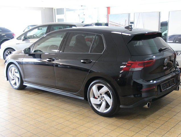 Volkswagen Golf 2.0 TSI DSG