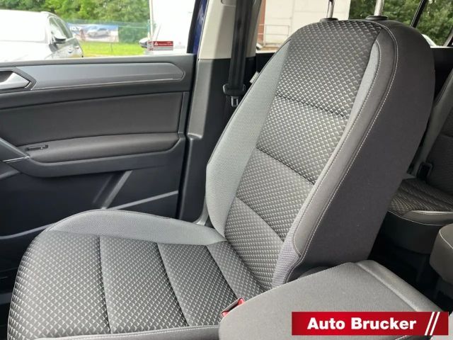 Volkswagen Touran 1.5 TSI DSG