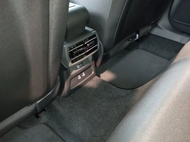 Audi A3 30 TDI Sedan