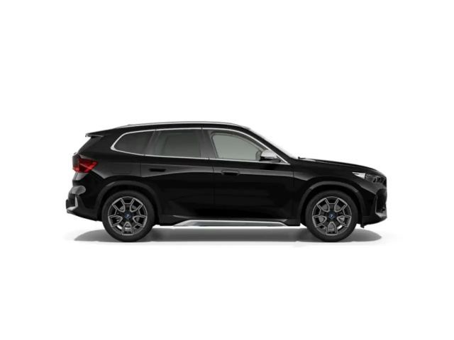 BMW iX1 xDrive30