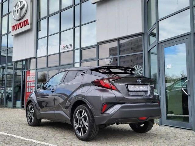 Toyota C-HR Hybride Team D