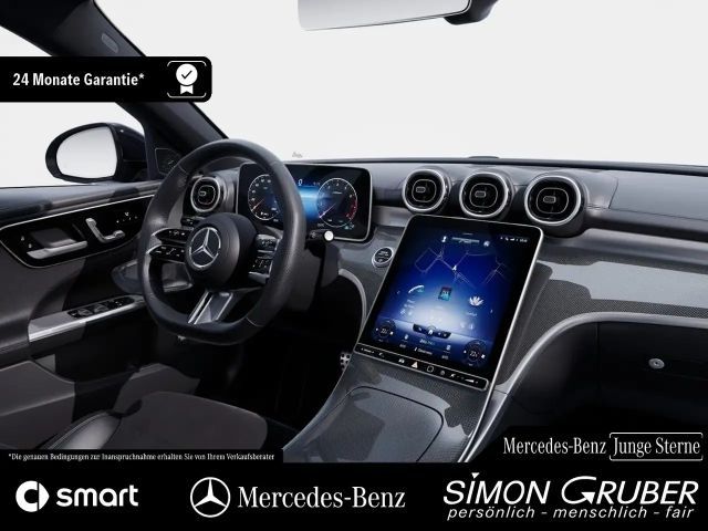 Mercedes-Benz C 200 AMG Line Sedan