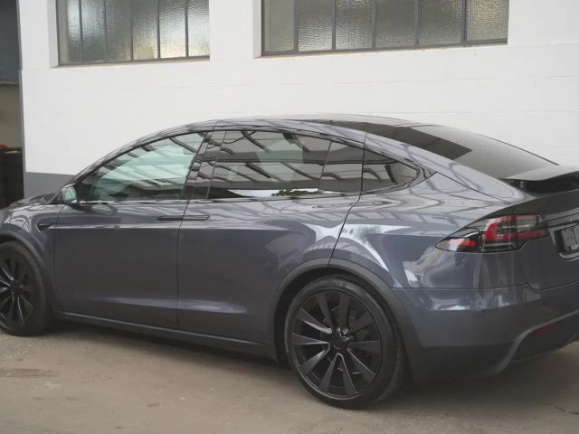 Tesla Model X AWD