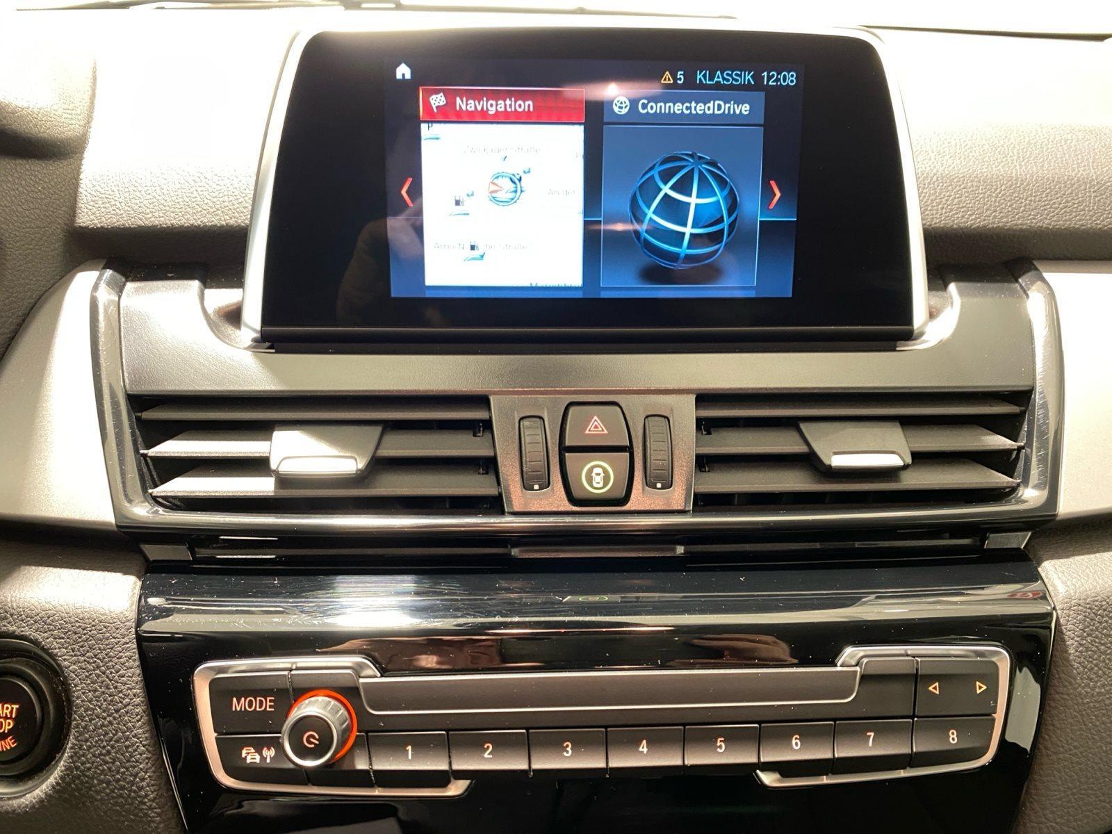 BMW 218 218i Gran Tourer