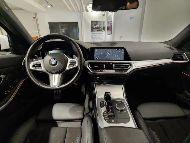 BMW 330 330i M-Sport Sedan xDrive