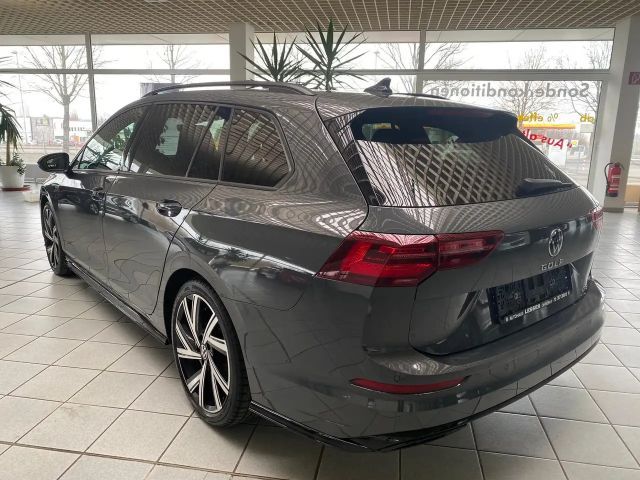 Volkswagen Golf 1.5 eTSI R-Line Style