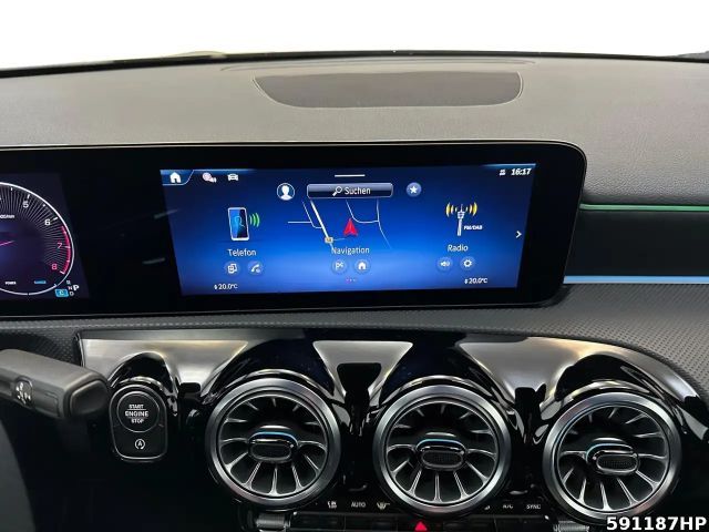 Mercedes-Benz A 200 AMG Line